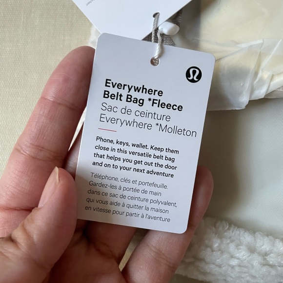 Lululemon Belt Bag 1L Fleece - White Opal/Gold - Picture 9 of 14